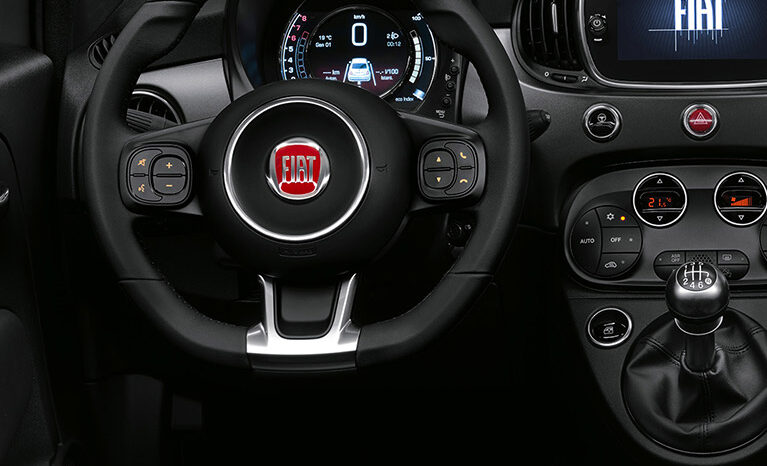 Location Fiat 500 automatique complet